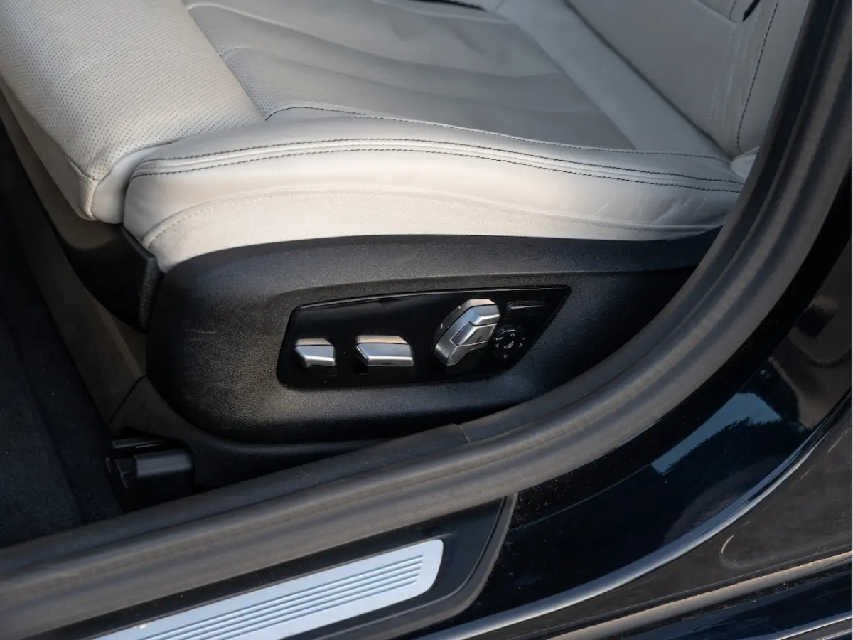 530i xDrive High Executive Edition
