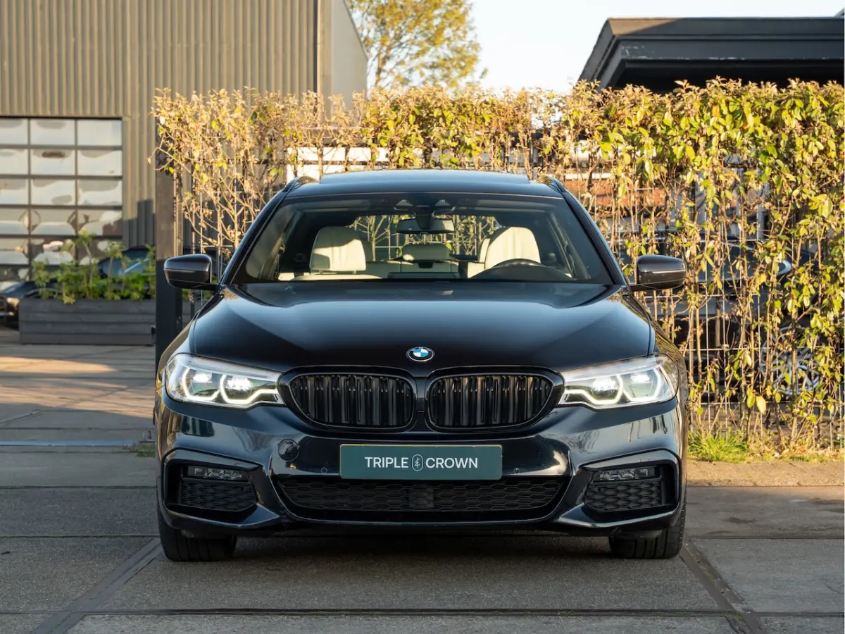 530i xDrive High Executive Edition