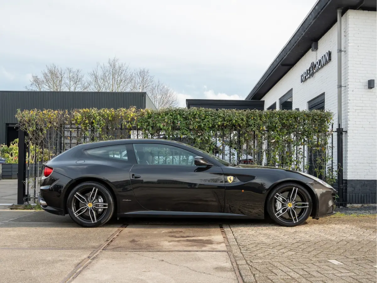 6.3 V12 HELE