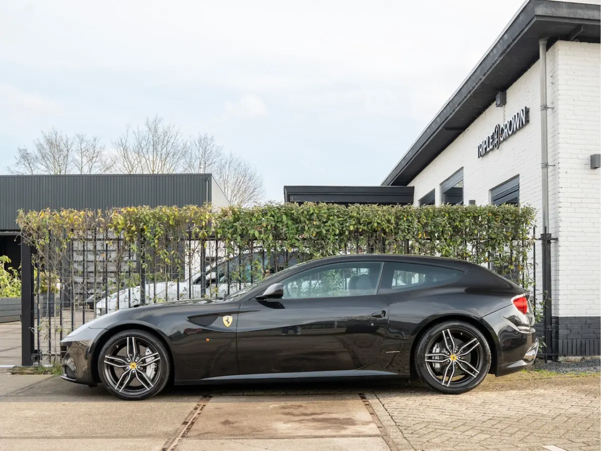 6.3 V12 HELE