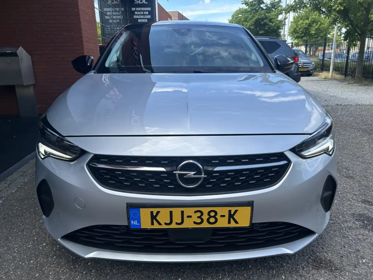 1.2 Turbo Elegance // LED // NAVI + CARPLAY // HALF-LEDER // CLIMA // PDC V+A // CAMERA