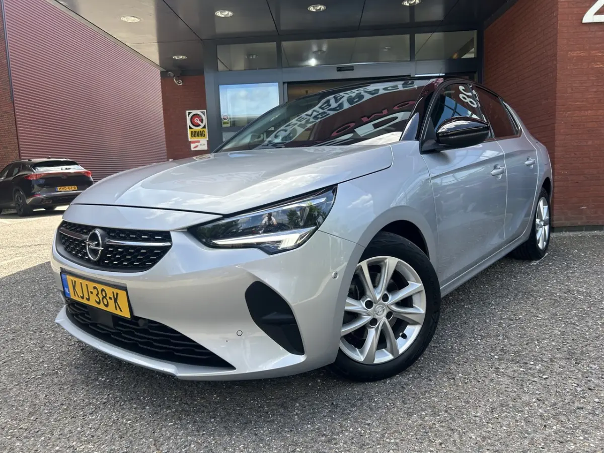 1.2 Turbo Elegance // LED // NAVI + CARPLAY // HALF-LEDER // CLIMA // PDC V+A // CAMERA