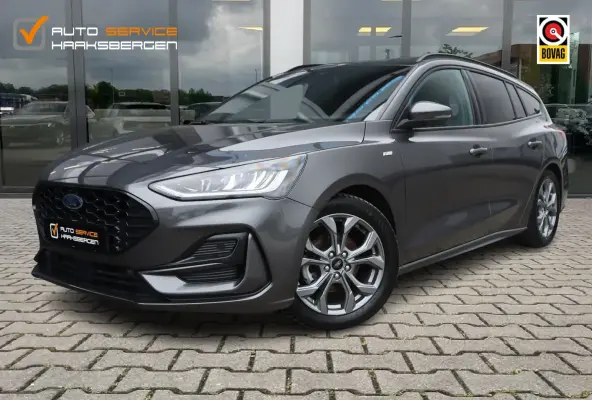1.0 EcoBoost Hybrid ST Line | ACC | Camera | Winter Pack |