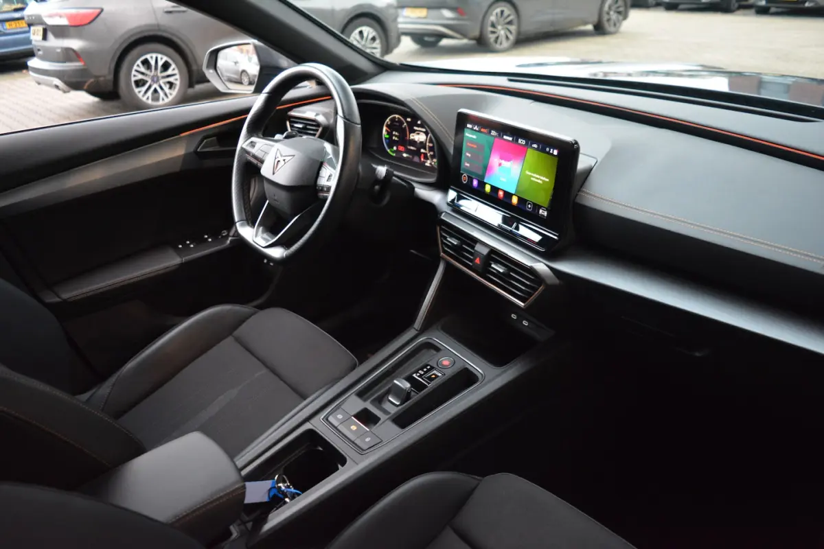 1.4 e-Hybrid Performance | ACC | Camera | Trekhaak |