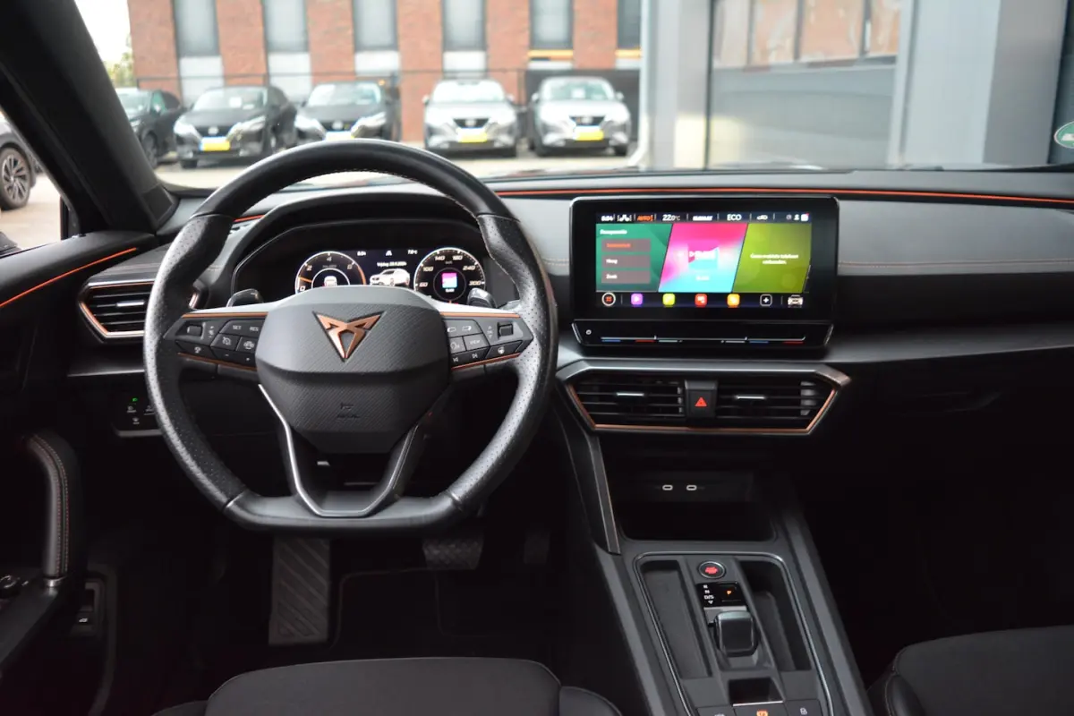 1.4 e-Hybrid Performance | ACC | Camera | Trekhaak |