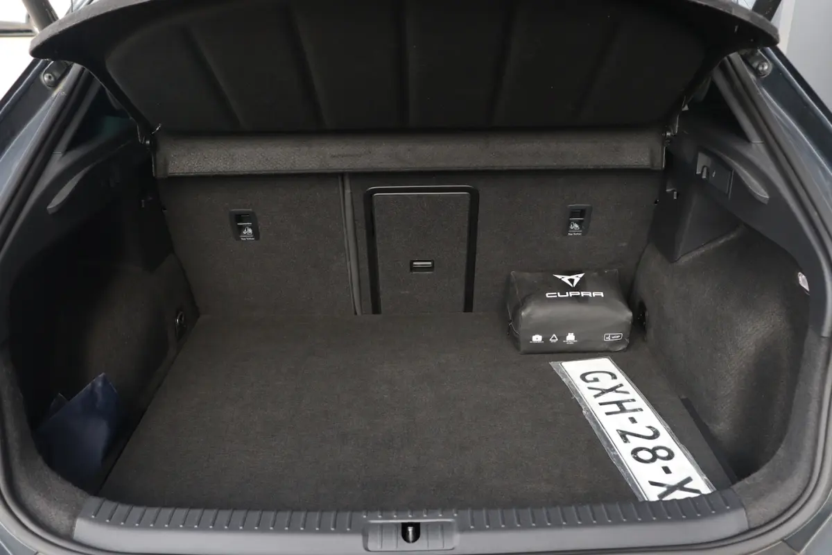 1.4 e-Hybrid Performance | ACC | Camera | Trekhaak |