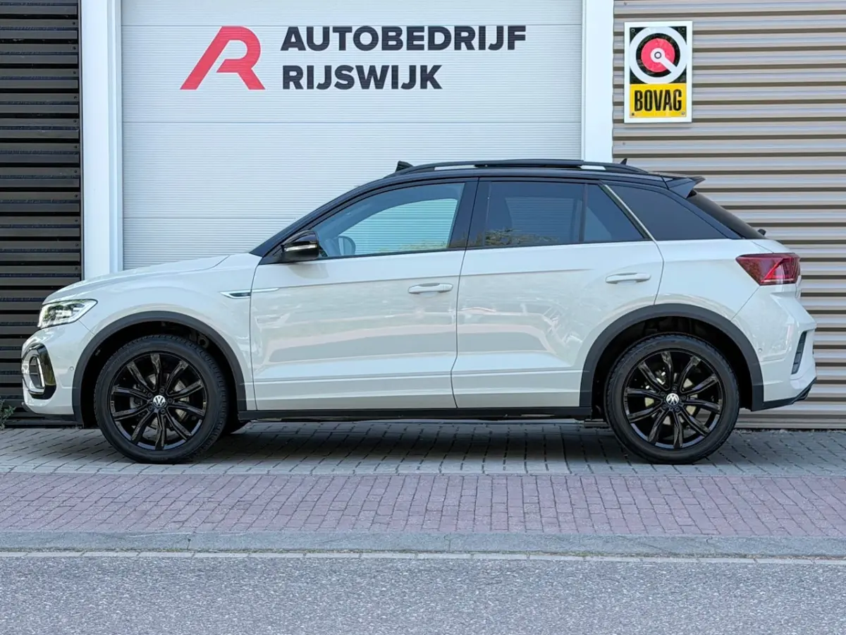 1.5 TSI 3x R-Line Pano/IQ.Light/Beats