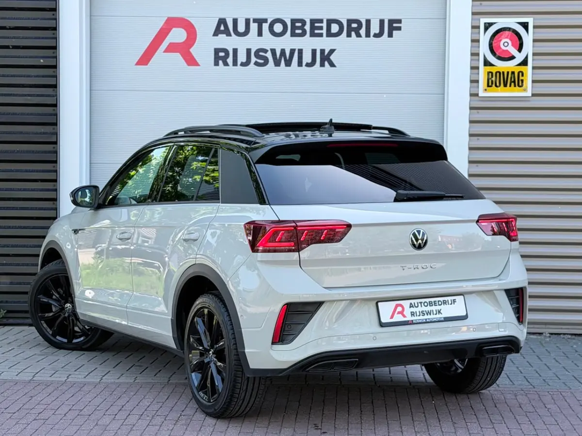 1.5 TSI 3x R-Line Pano/IQ.Light/Beats