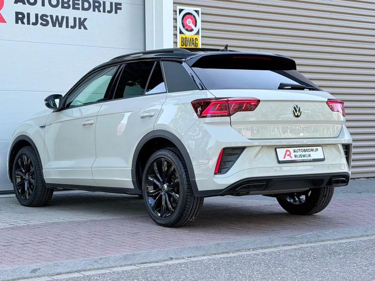 1.5 TSI 3x R-Line Pano/IQ.Light/Beats