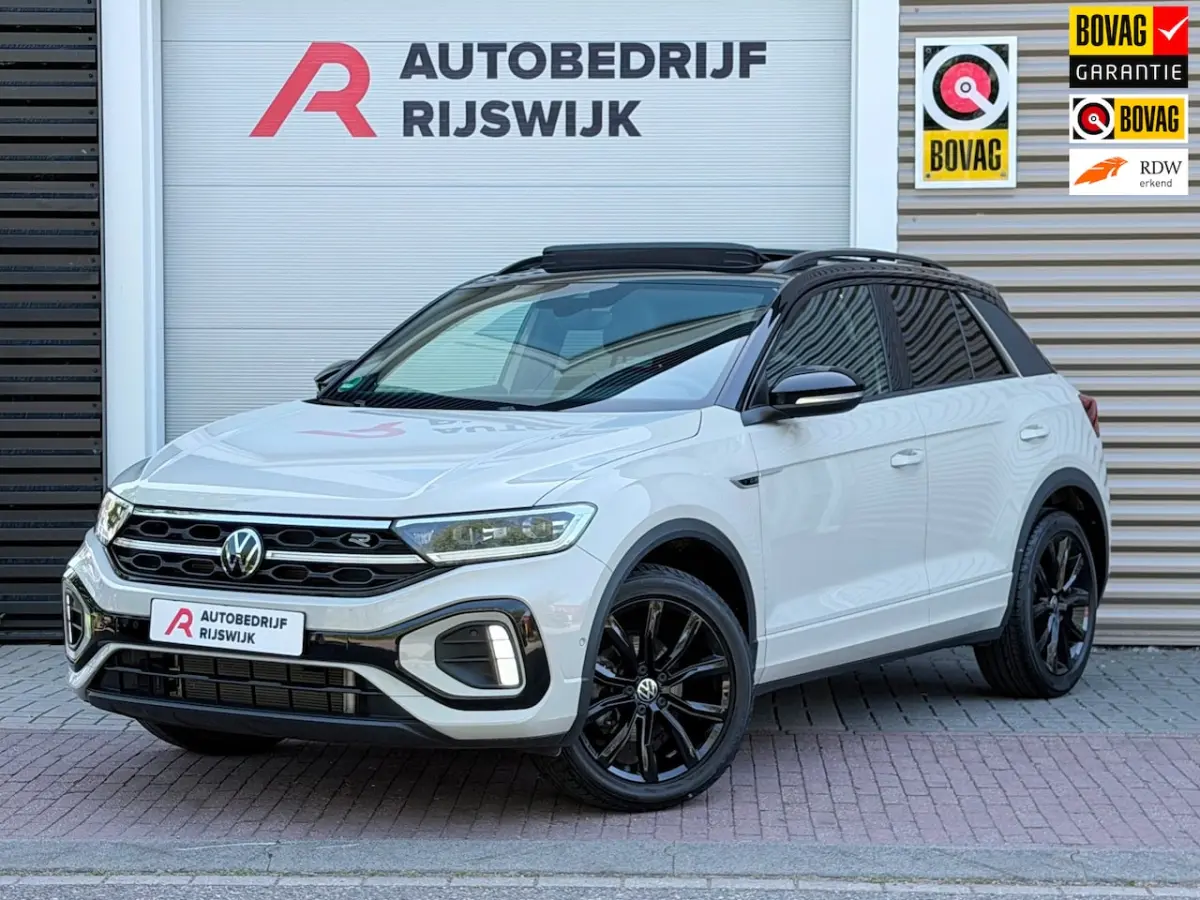 1.5 TSI 3x R-Line Pano/IQ.Light/Beats
