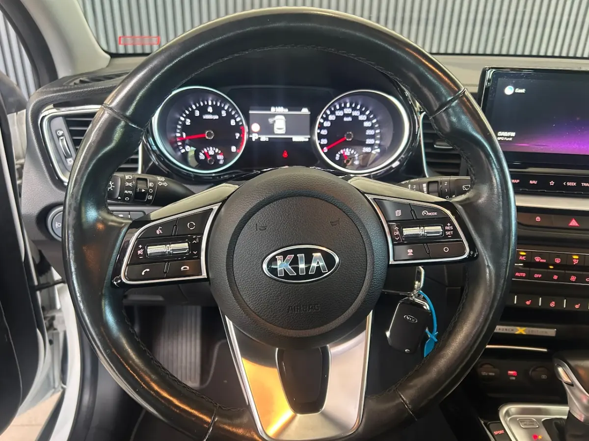 1.4 T-GDi DynamicPlusLine Automaat|JBL|ACC|Camera|Navi|Leder
