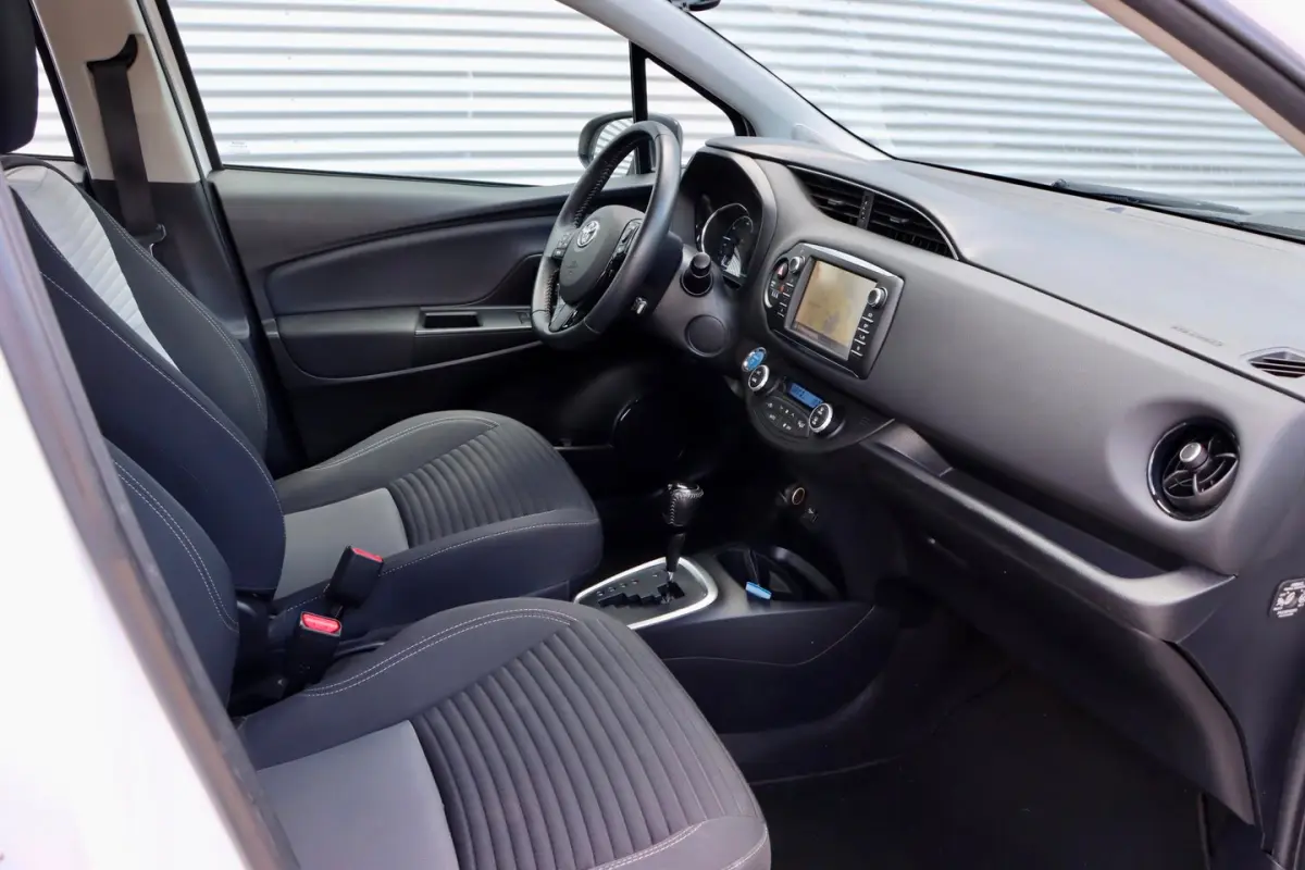 1.5 Hybrid Active | CAMERA | NAVIGATIE | CRUISE | STOELVERWARMING