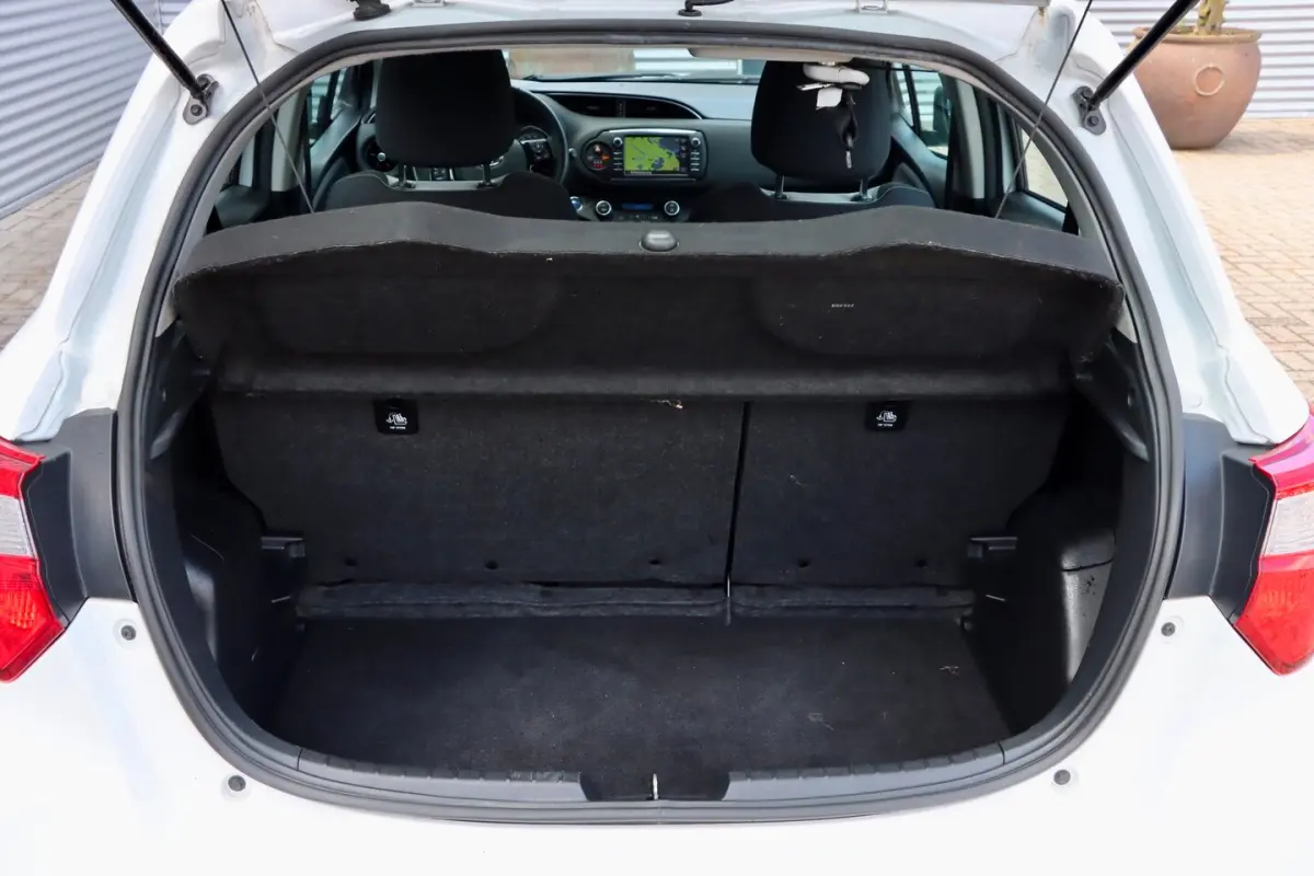 1.5 Hybrid Active | CAMERA | NAVIGATIE | CRUISE | STOELVERWARMING