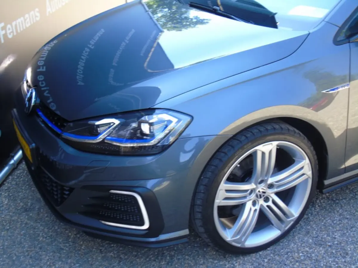 7 Facelift GTE - 2017 - 107dkm - Navi - Xenon - 5 drs