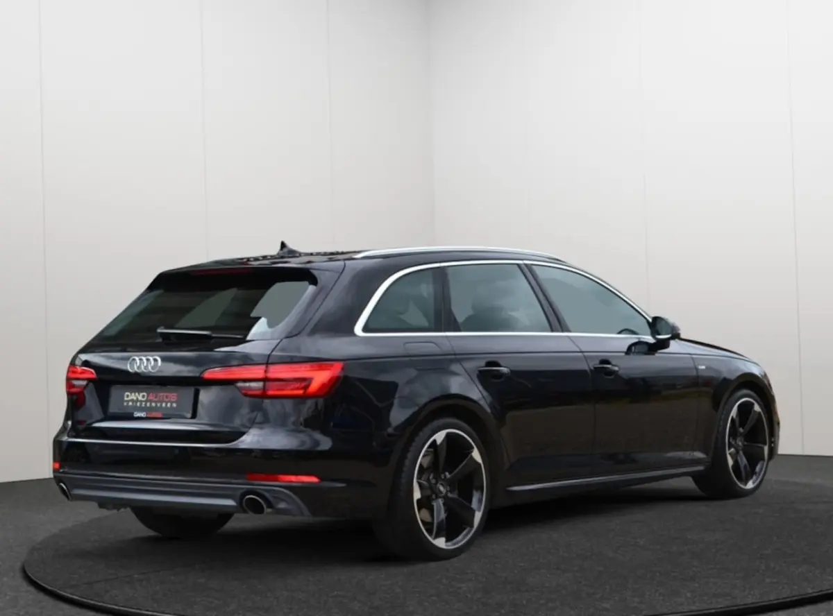 2.0 TFSI S-line 190PK Camera/ACC/LED/19'' Rotor
