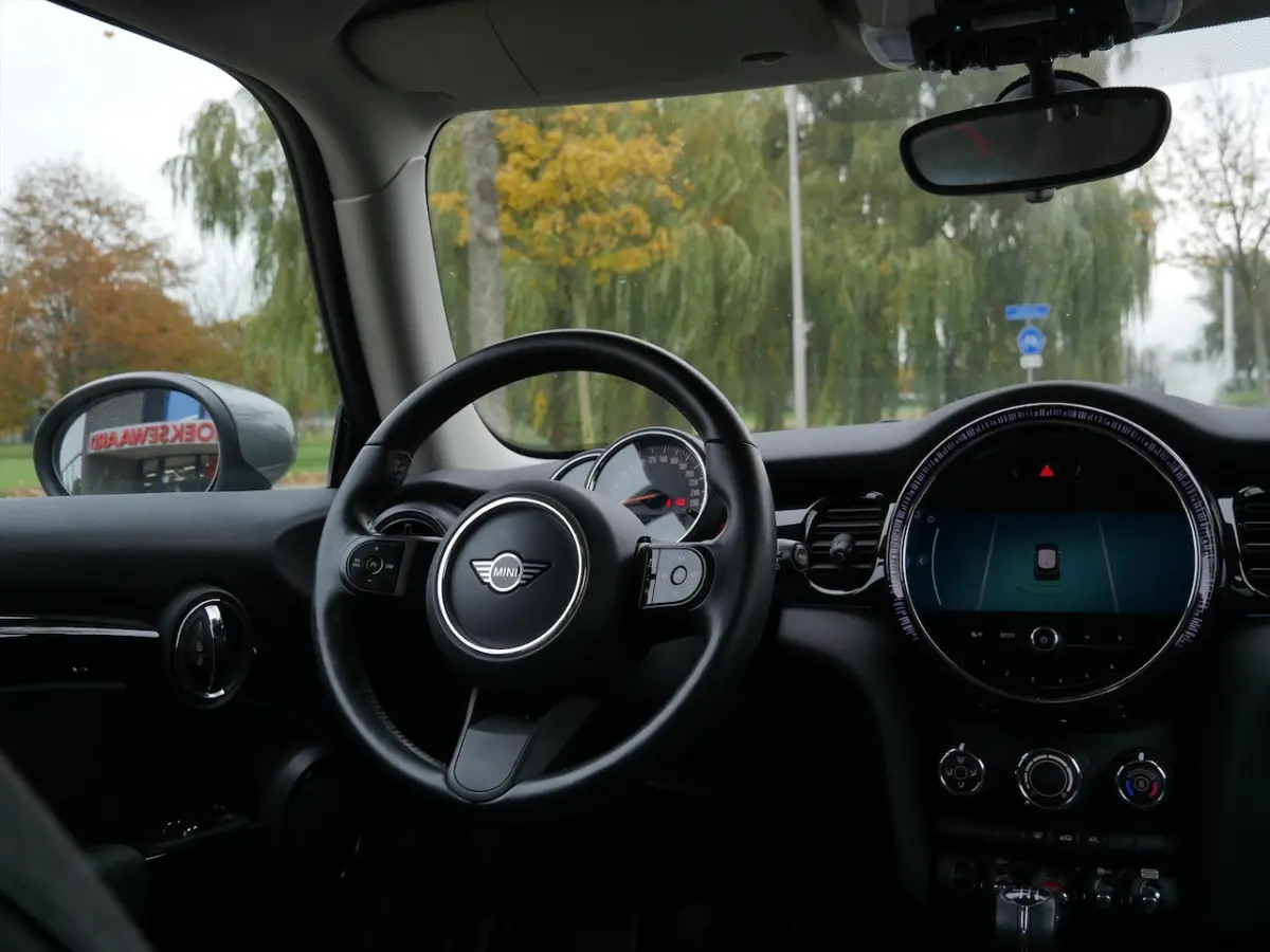 1.5 Business Edition | Half-Leder | Carplay | Led |