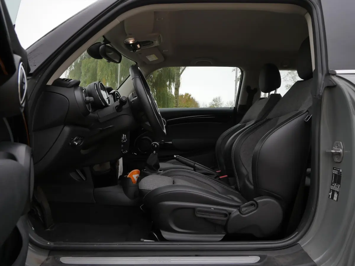 1.5 Business Edition | Half-Leder | Carplay | Led |