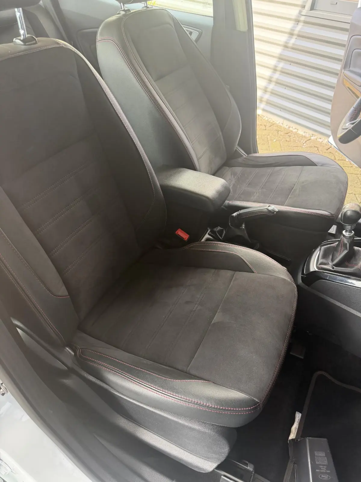 1.0 EcoBoost ST-Line 126Pk
