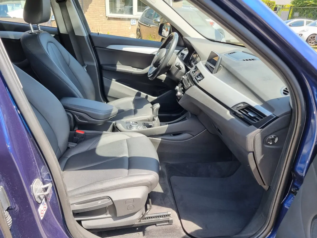 sDrive18i Executive âTREKHAAK âNIEUWE KOPPELING
