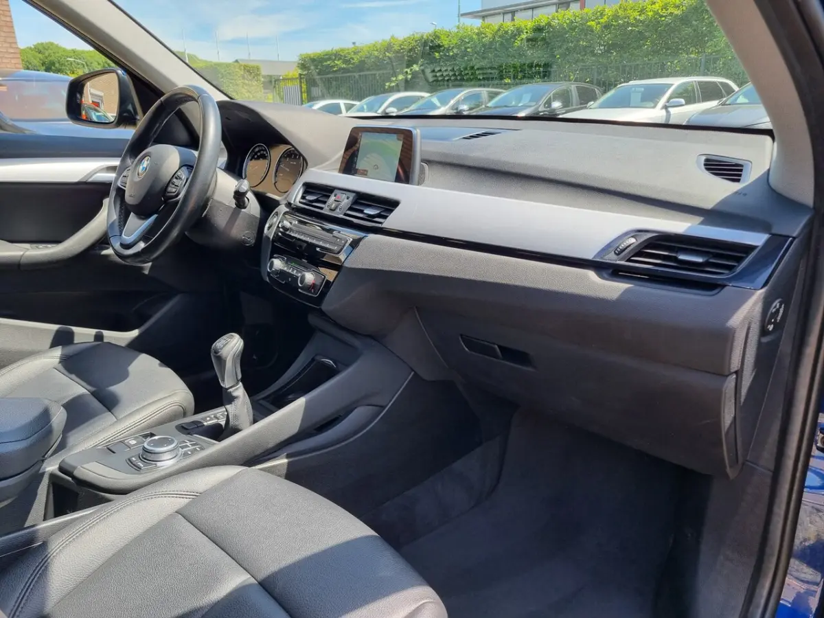 sDrive18i Executive âTREKHAAK âNIEUWE KOPPELING