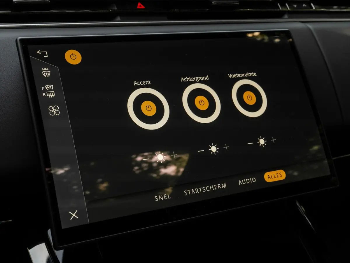 3.0 P460e PHEV | Pano | 23 inch | Meridian | Luchtvering |