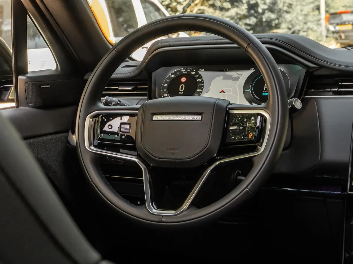 3.0 P460e PHEV | Pano | 23 inch | Meridian | Luchtvering |