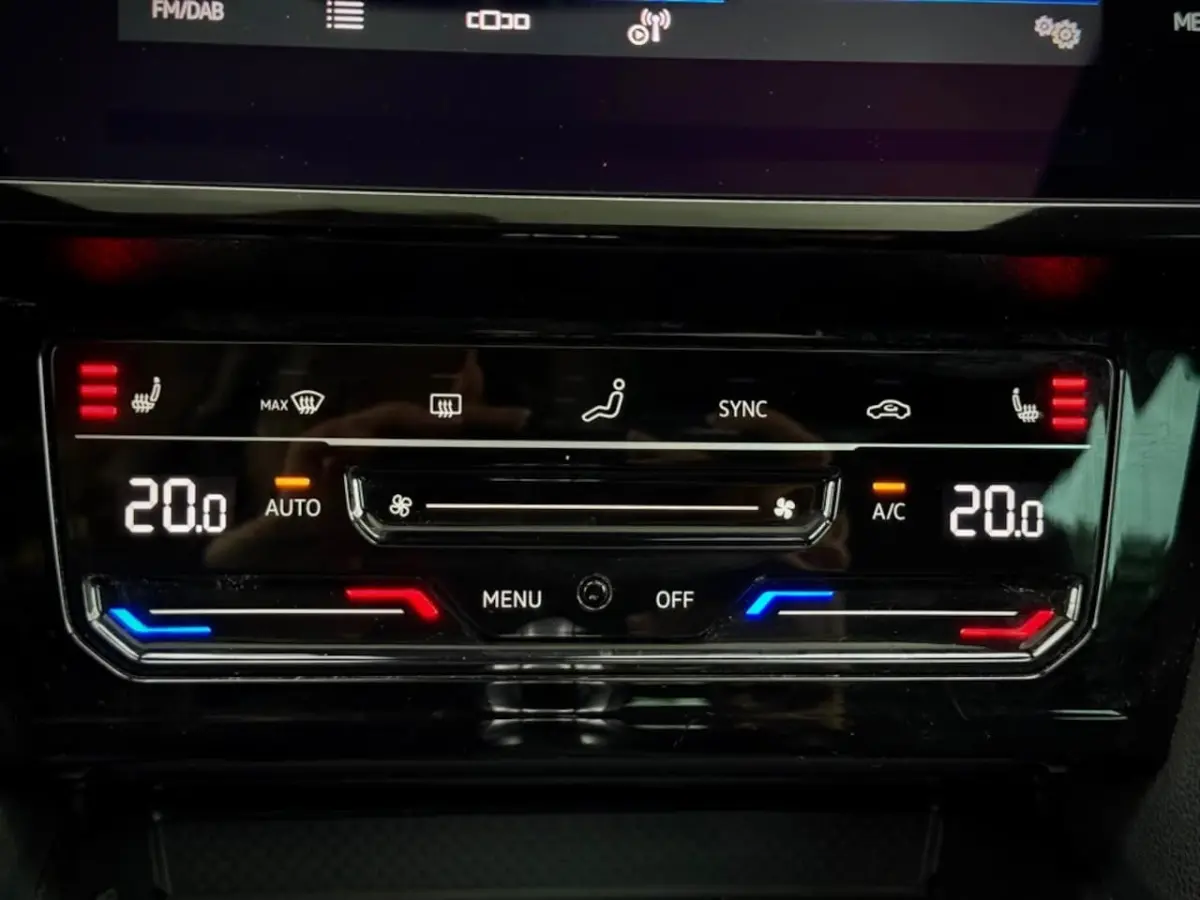 1.4 TSI GTE PANO|VIRTUAL|ACC|CAMERA|TREKHAAK
