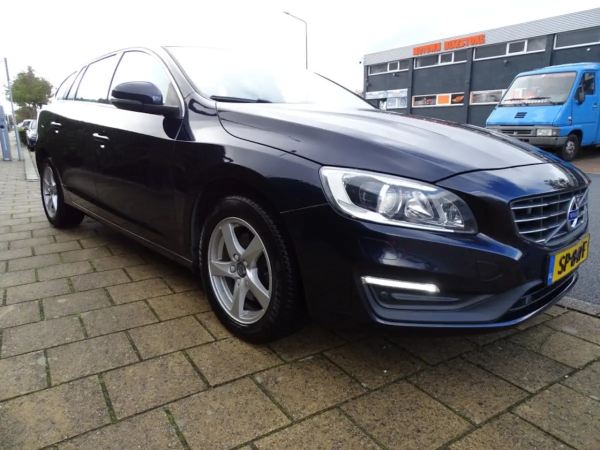 1.5 T2 POLAR+-Automaat-Leer-Navi-Media-Blth-Verw stl-Trkh