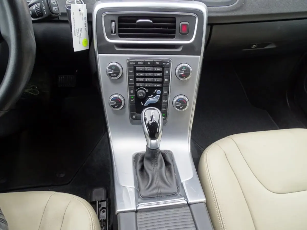 1.5 T2 POLAR+-Automaat-Leer-Navi-Media-Blth-Verw stl-Trkh