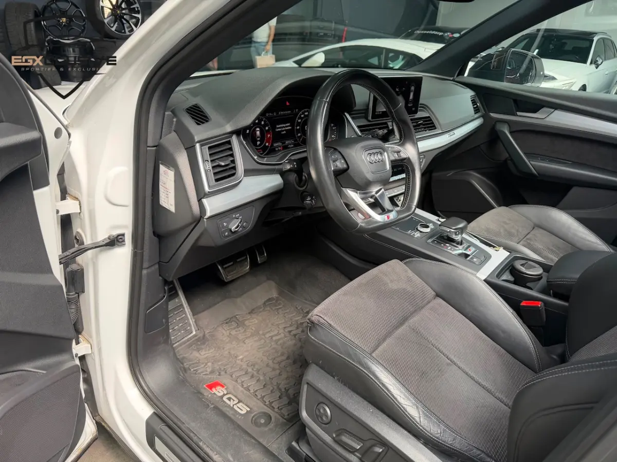 3.0 TFSI SQ5 quattro Pro Line Plus Pano/Blind/Virtual