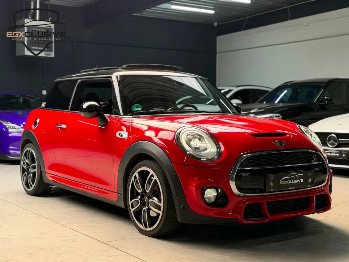 2.0 JCW Pakket Pano Kuipstoelen
