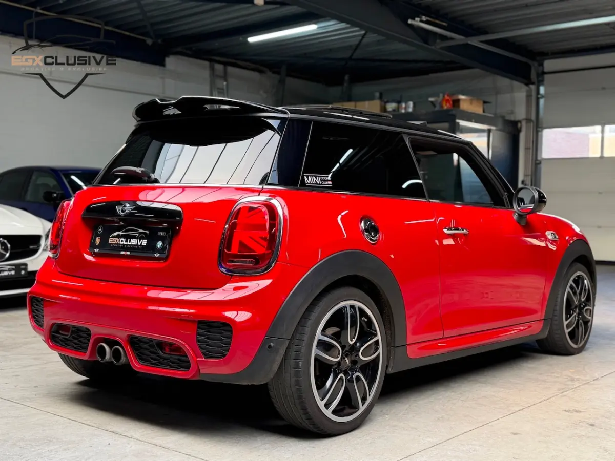 2.0 JCW Pakket Pano Kuipstoelen