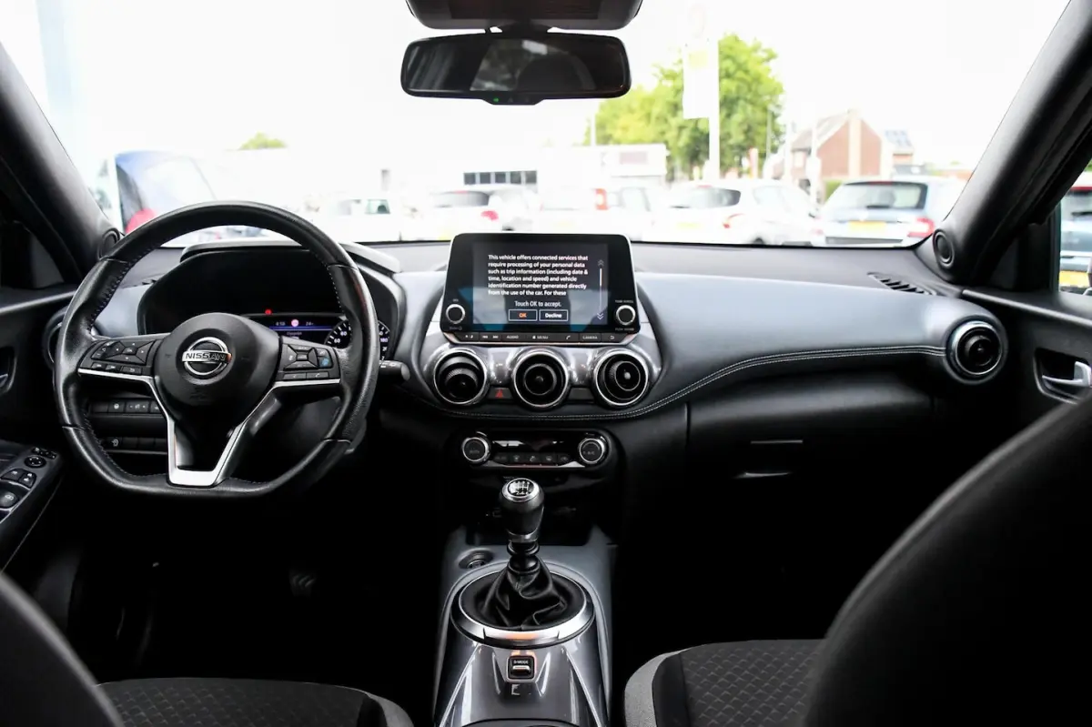 1.0 DIG-T N-Connecta APPLE CARPLAY/ KEYLESS/ DAB