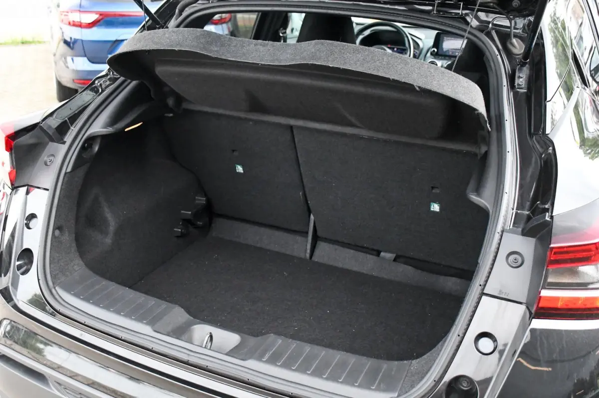 1.0 DIG-T N-Connecta APPLE CARPLAY/ KEYLESS/ DAB