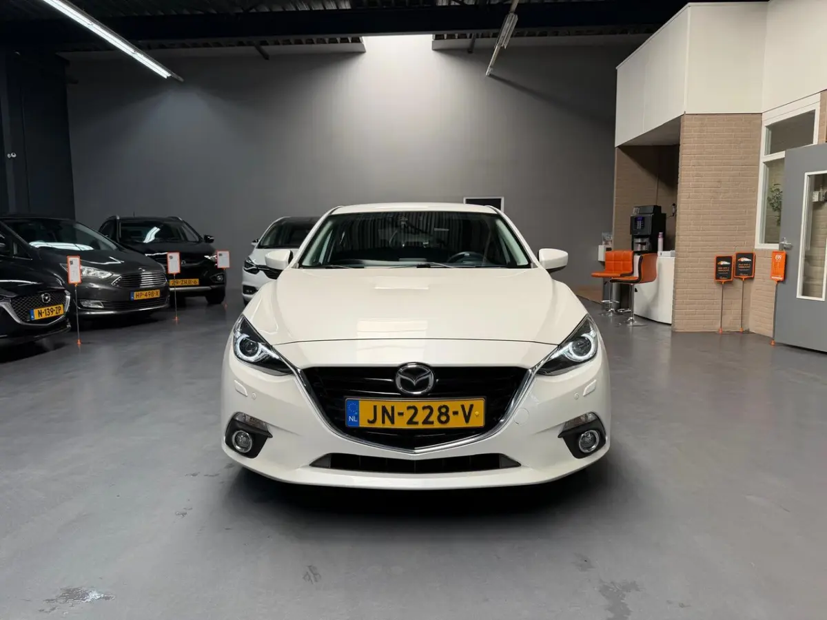 3 2.0 GT-M HEAU-UP LED LEDER KEYLESS NAP NL AUTO