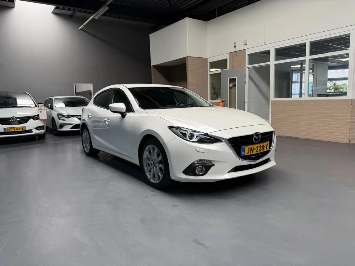 3 2.0 GT-M HEAU-UP LED LEDER KEYLESS NAP NL AUTO