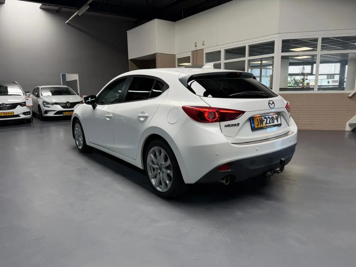 3 2.0 GT-M HEAU-UP LED LEDER KEYLESS NAP NL AUTO