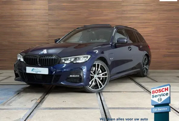330e High Executive M-Sport| Panorama | ACC | Trekhaak | 360Â° Camera | HiFi | Leder/Alcant