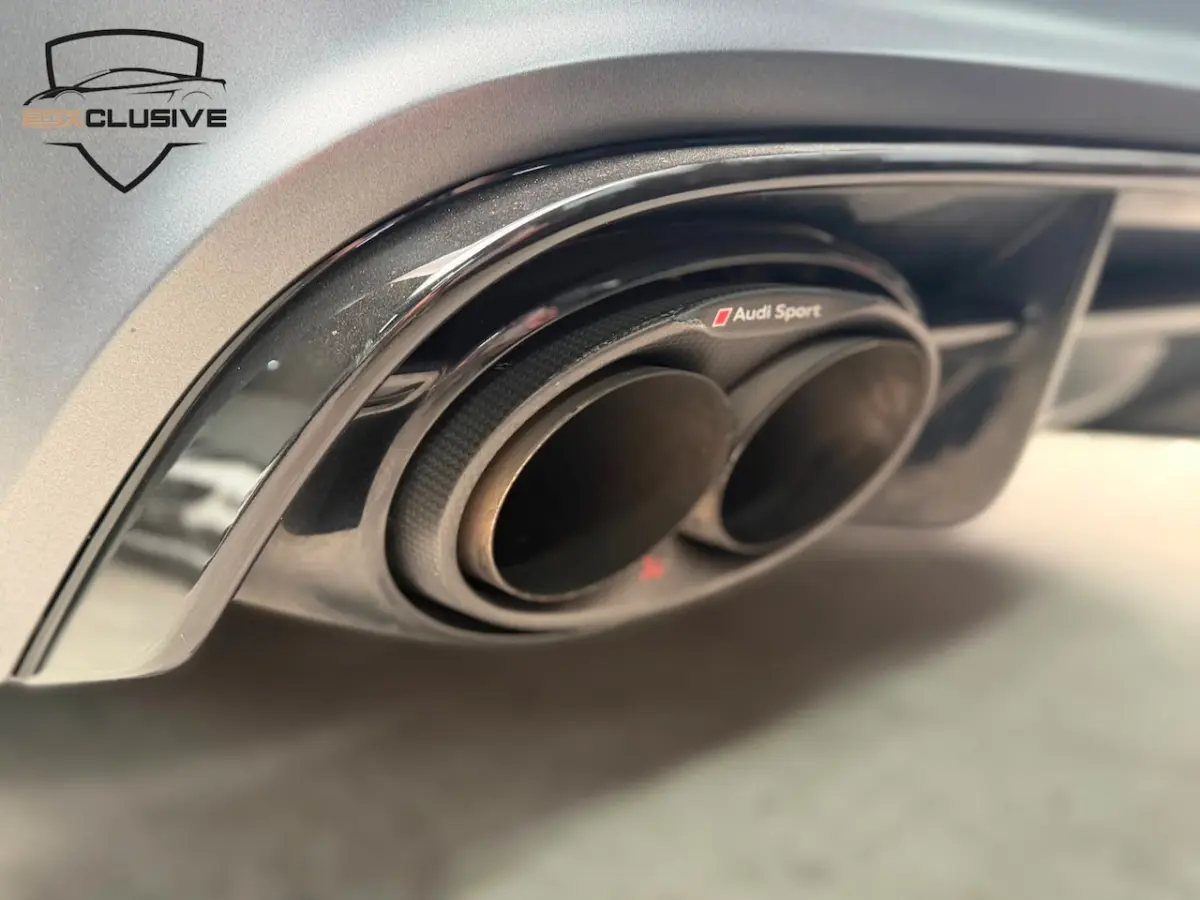 4.0 TFSI Quattro Performance Akrapovic/Ceramic/Pano/B&O/Night/Pro Line Plus
