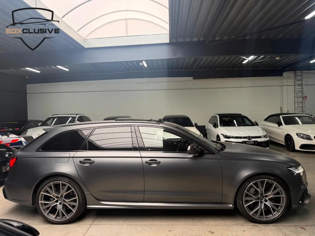 4.0 TFSI Quattro Performance Akrapovic/Ceramic/Pano/B&O/Night/Pro Line Plus