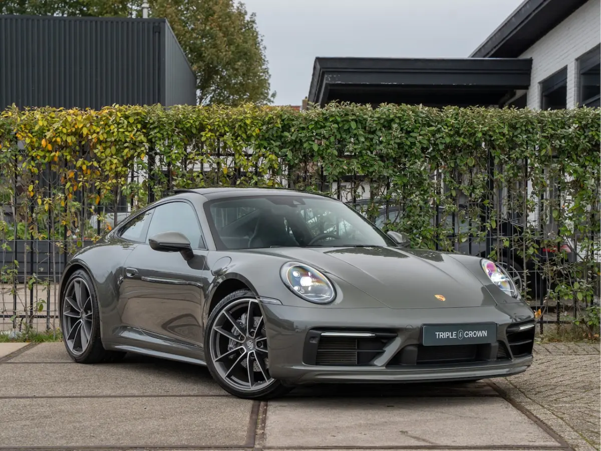 Porsche 911 Coupé 2020 Benzine Automatisch leasen