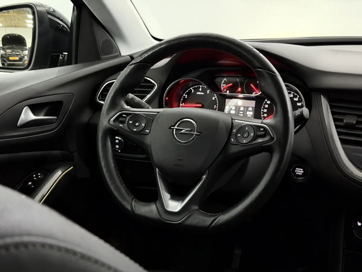 1.2 Turbo Business Elegance Half leder, 360 Camera, Navi, Keyless start, Winterpakket, Rij