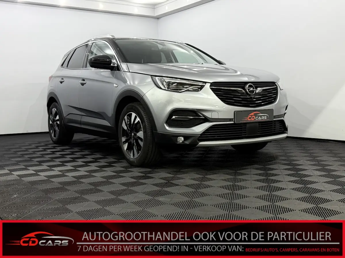 1.2 Turbo Business Elegance Half leder, 360 Camera, Navi, Keyless start, Winterpakket, Rij