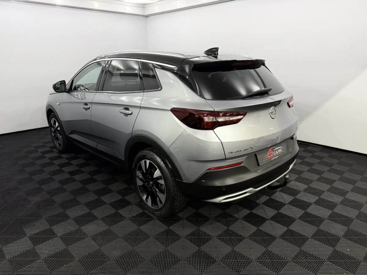 1.2 Turbo Business Elegance Half leder, 360 Camera, Navi, Keyless start, Winterpakket, Rij