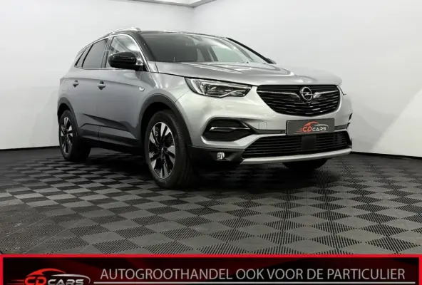 1.2 Turbo Business Elegance Half leder, 360 Camera, Navi, Keyless start, Winterpakket, Rij
