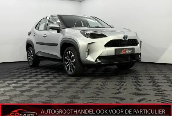 1.5 Hybrid 115 Dynamic Camera, Apple carplay, Rijstrook correctie, Cruise control, Clima,