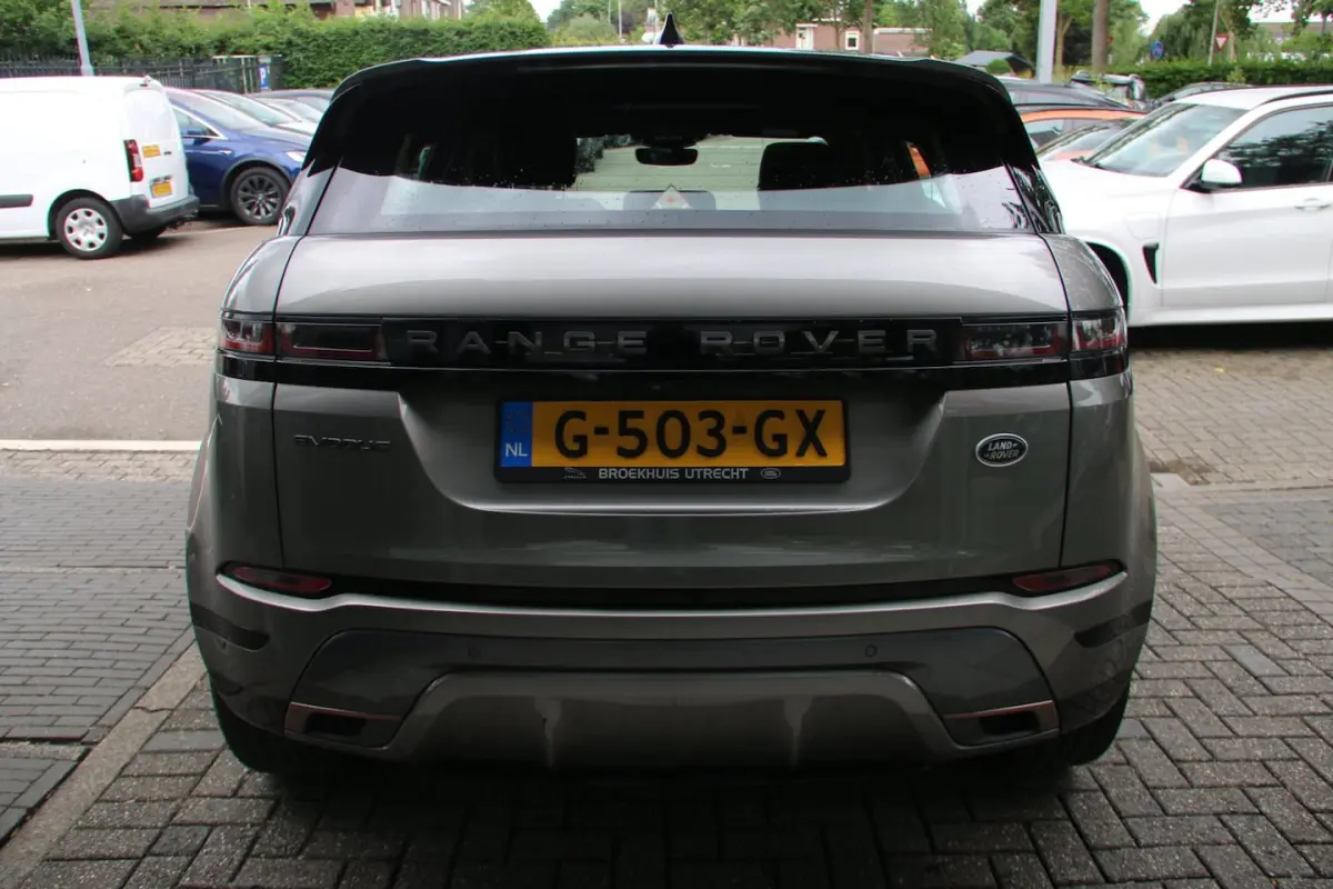 2.0 P200 AWD R-Dynamic S