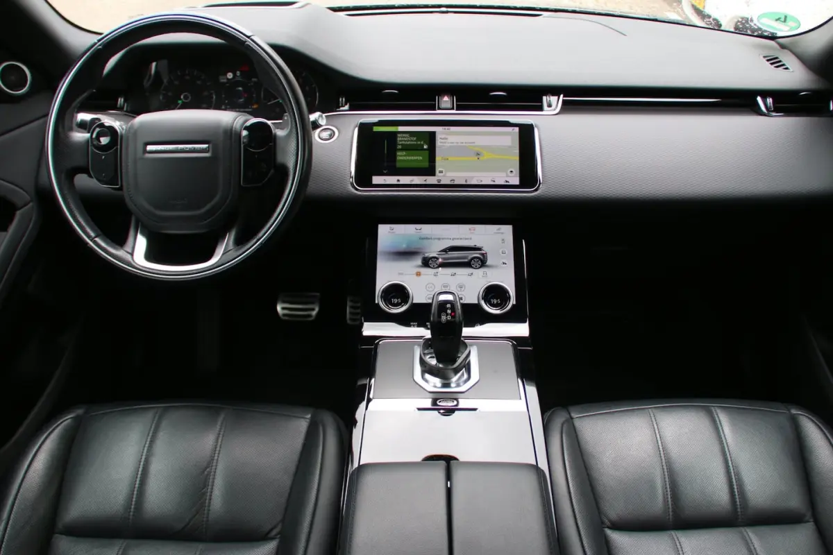 2.0 P200 AWD R-Dynamic S