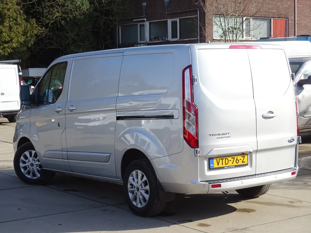 2.0 TDCI L1H1 Limited Automaat