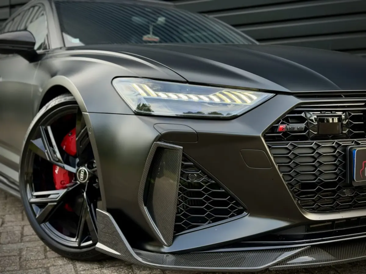 Quattro DYN+|CARBON|PANO|CERAMIC|B&O|360|SATIN